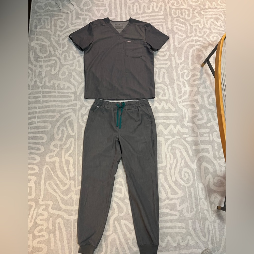 Graphite Mens Figs Scrubs